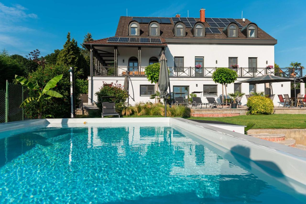 Katzer Villa Badacsonytördemic Exterior foto