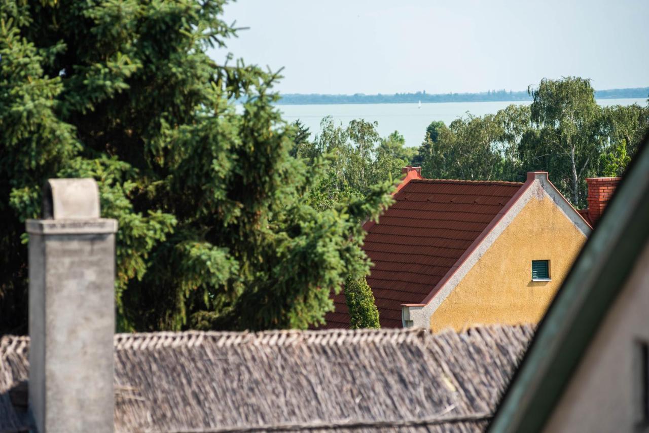 Katzer Villa Badacsonytördemic Exterior foto